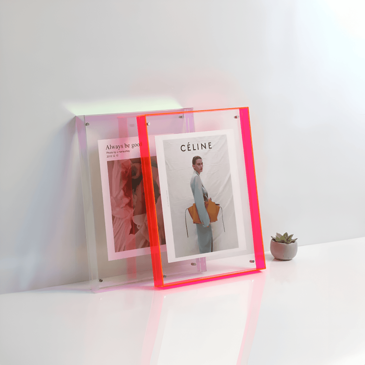 Stylish Clear Picture Frame - Vorem